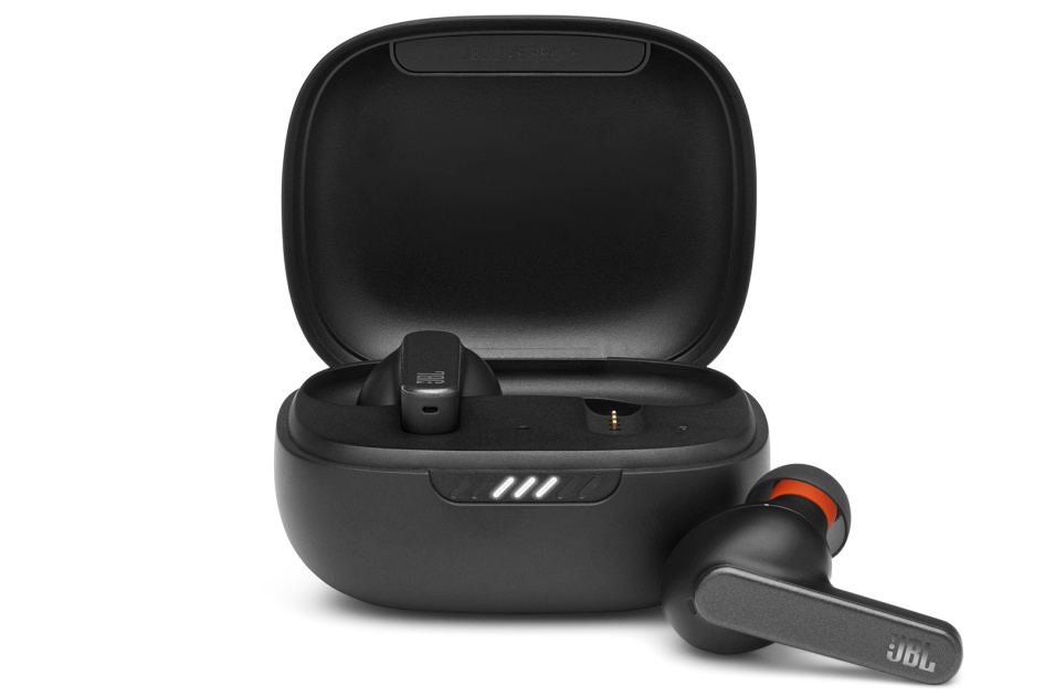 Latest JBL earphones and headphones have 'smart' noise cancellation