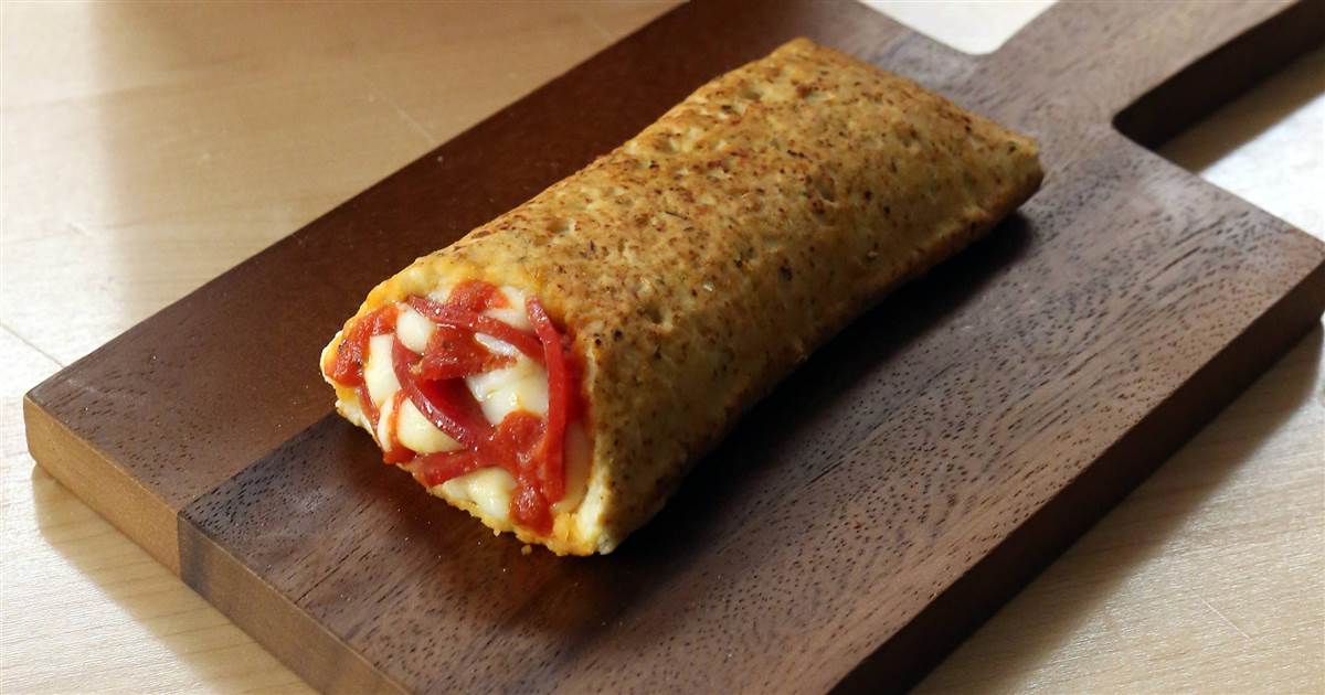 More than 760,000 pounds of hot pockets called out, may contain "bits of glass and plastic."