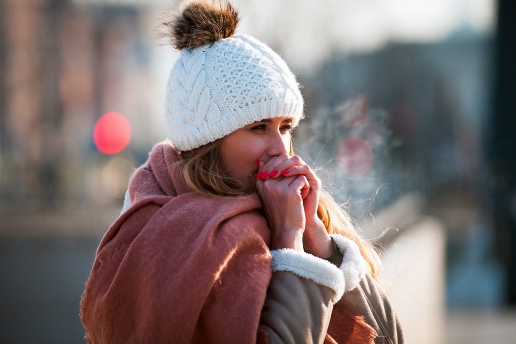So schützen Sie sich vor Kältewellen: Verhaltensregeln für Erwachsene in diesem Winter