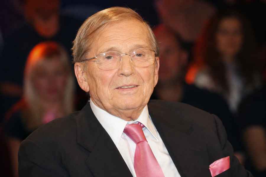 Ralph-Siegel-weiterhin-im-k-nstlichen-Koma-Familie-hofft-auf-baldige-Besserung